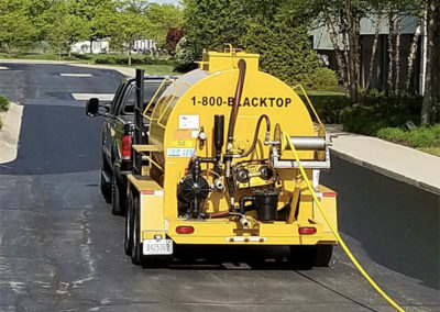 stripe a lot sealcoating service