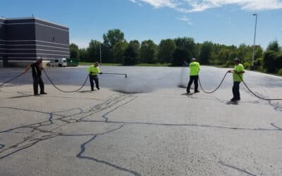 How Long Does Sealcoating and Crack Filling Last?