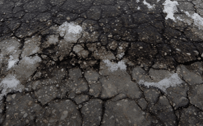 What is the best time of year for asphalt repair in Holland, MI?